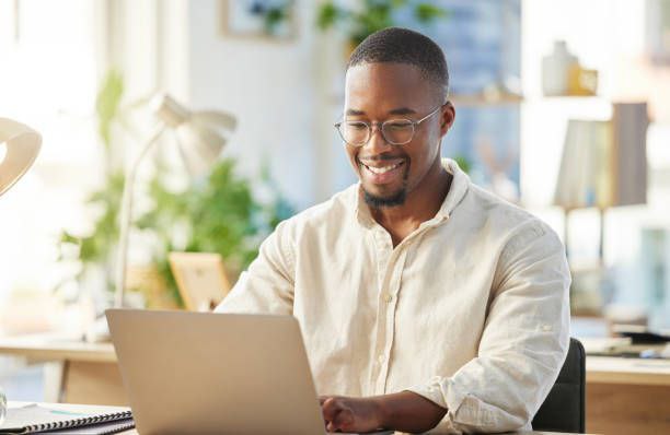 Graphic Design with Adobe Illustrator – From Novice to Advance